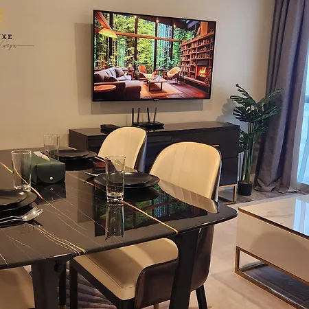 The Platinum 2 Klcc Premium Suite By Reluxe Kuala Lumpur Exterior photo
