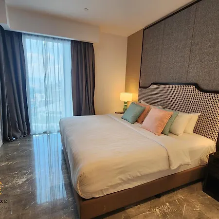 The Platinum 2 Klcc Premium Suite By Reluxe Kuala Lumpur Exterior photo