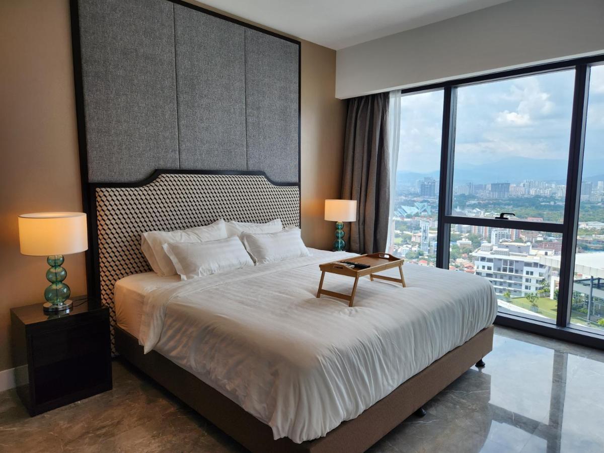 The Platinum 2 Klcc Premium By Reluxe *