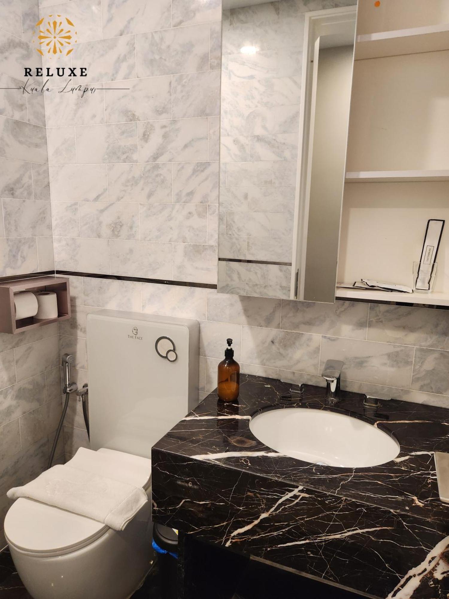 The Platinum 2 Klcc Premium By Reluxe Apartment