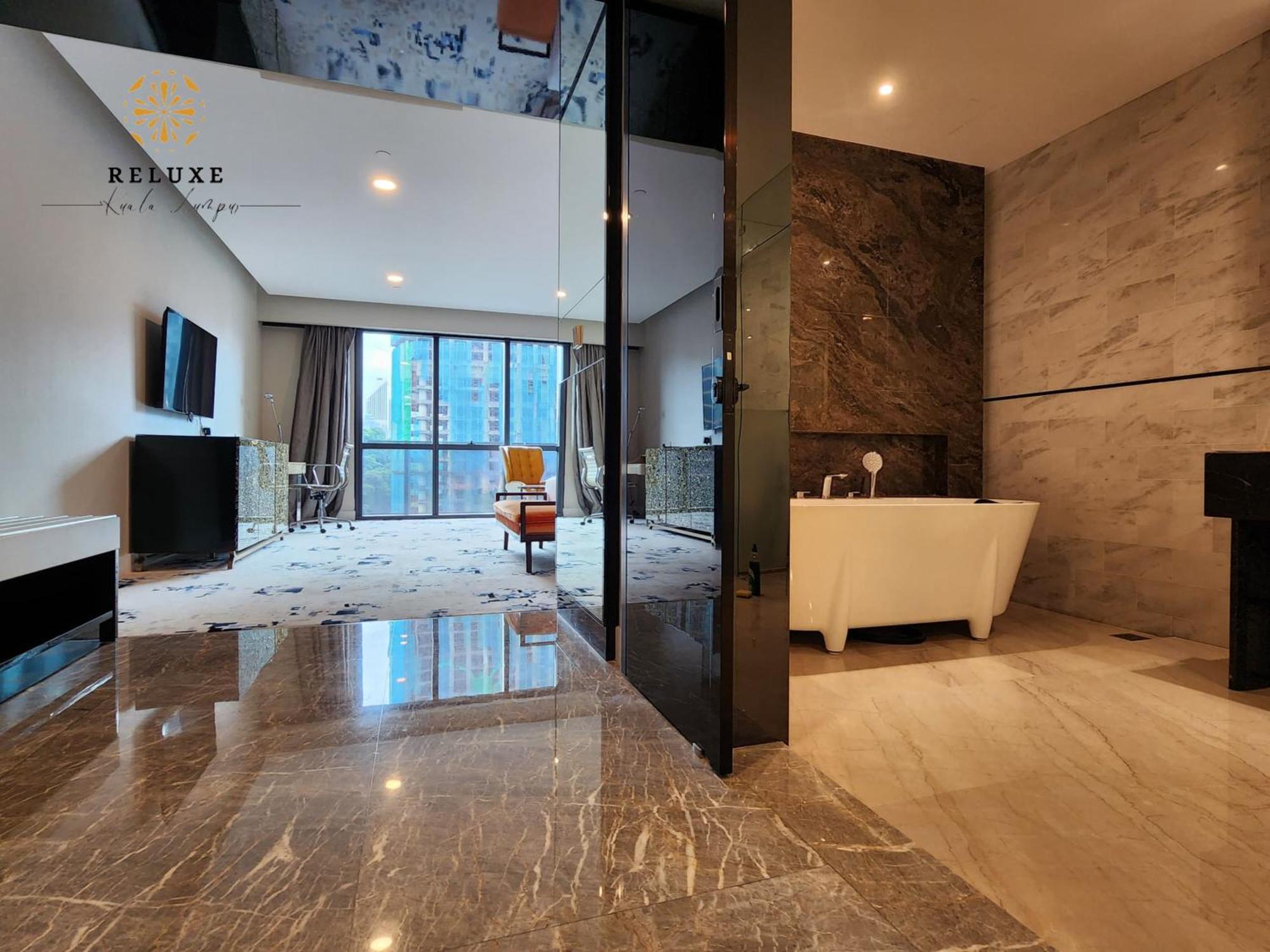 The Platinum 2 Klcc Premium By Reluxe *